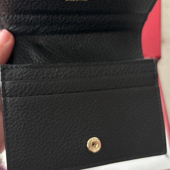 NWT Salvatore Ferragamo Embossed Gancini Motif Grainy Wallet- Black - Picture 7 of 14